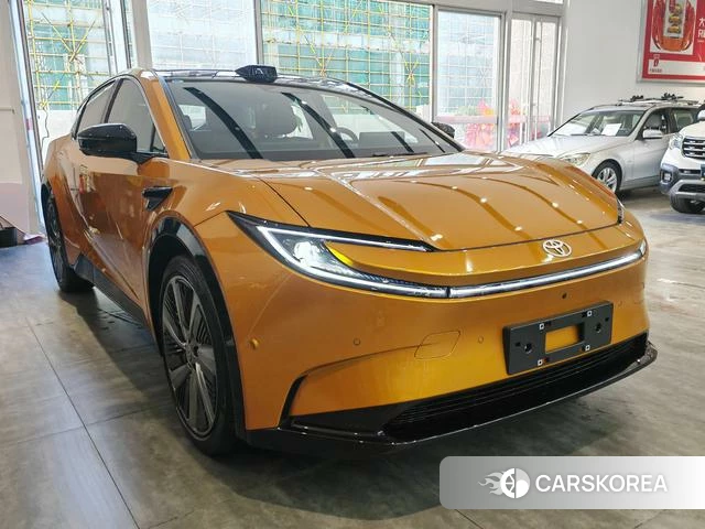 Toyota bZ5 2025 Желтый из Китая, фото 2
