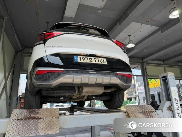 Kia Sportage 5th Generation 2022 Белый из Кореи, фото 2