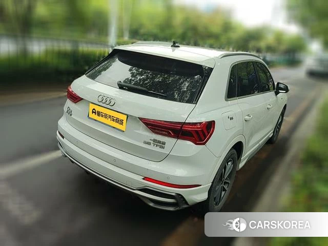 Audi Q3 2023 Белый из Китая, фото 2