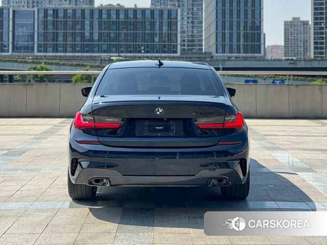 BMW 3 series 2021 Черный из Китая, фото 4