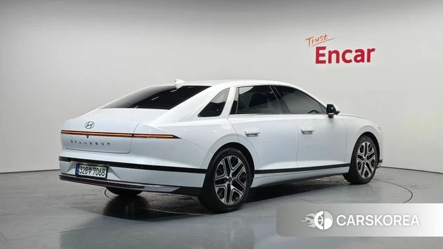 Hyundai Grandeur (GN7) id 3811708 из Кореи 12