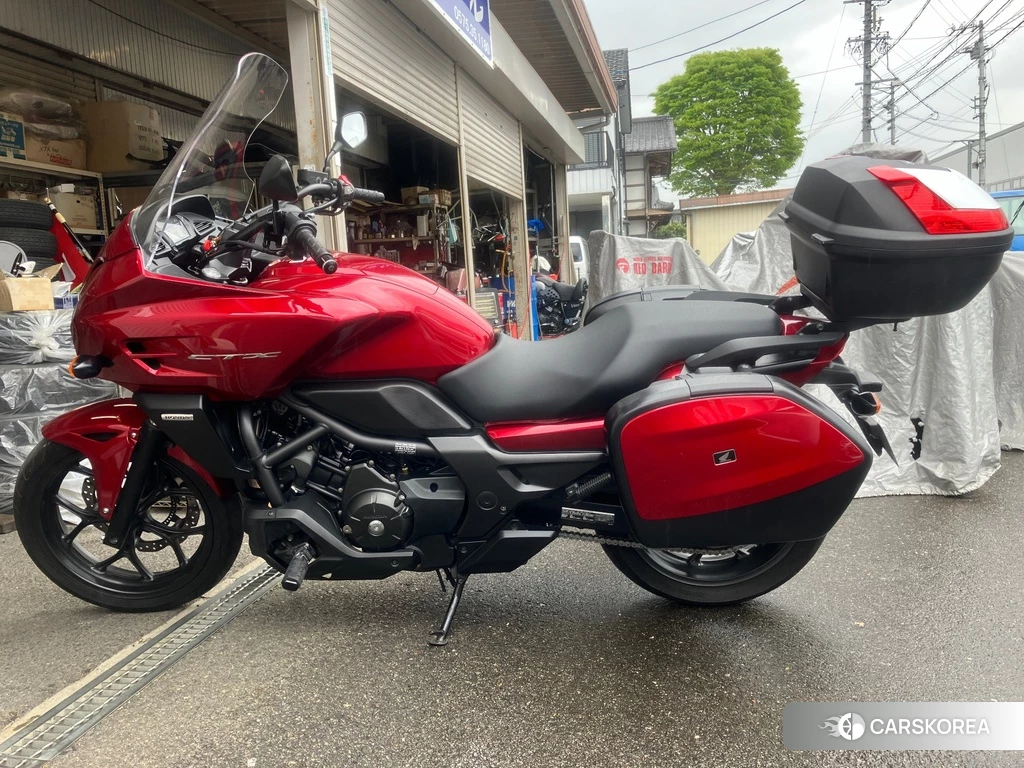 Проданный Honda CTX700 DCT 2014 из Японии, фото 2