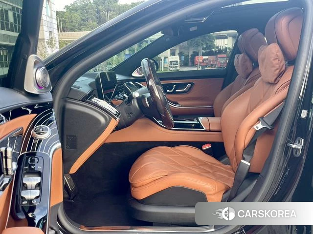 Mercedes-Benz Maybach S-class id 4300137 из Китая 12