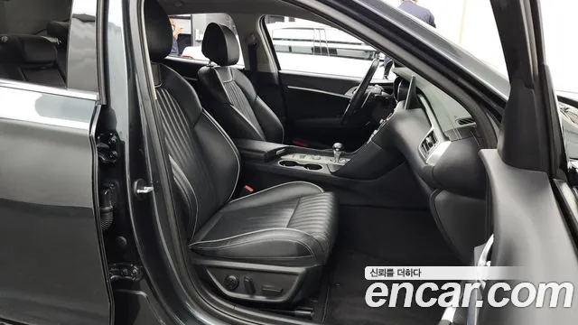 Genesis G70 id 2686252 из Кореи 12