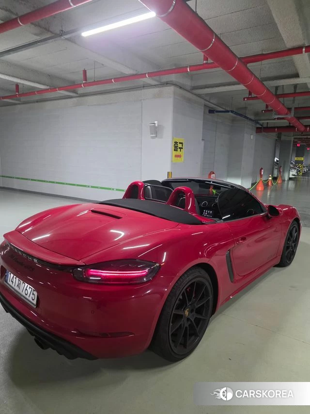Porsche 718 Boxster 2021 Красный из Кореи, фото 2