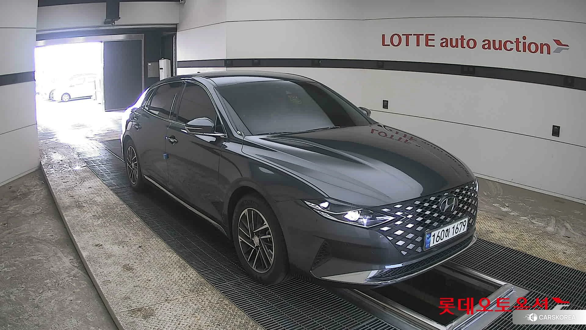 Hyundai Grandeur id 3882071 из Кореи 12