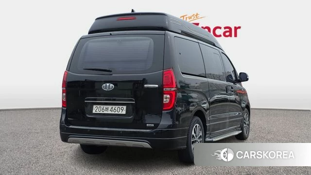 Hyundai The New Grand Starex id 3873596 из Кореи 12