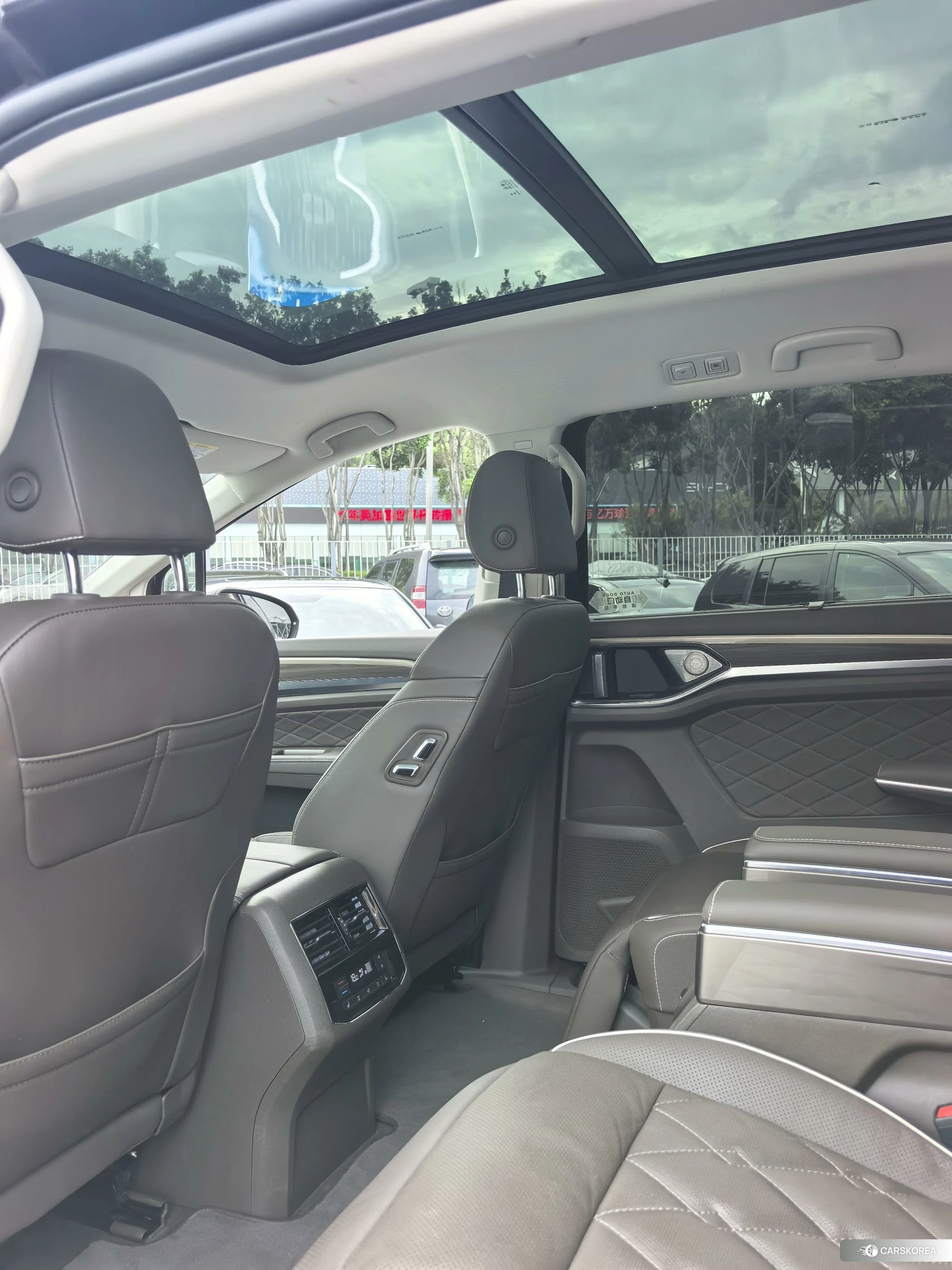 Volkswagen Weiran id 4462050 из Китая 12