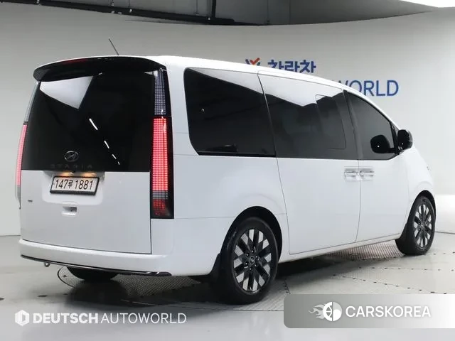 Hyundai Staria 2021 Белый из Кореи, фото 2