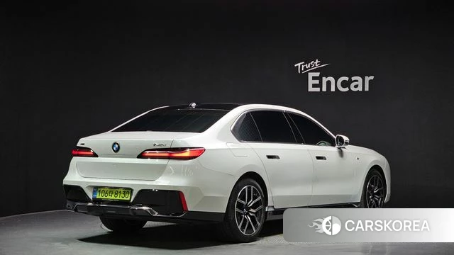 BMW 7 Series (G70) id 4359965 из Кореи 12