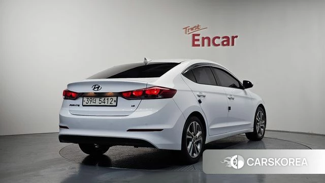 Hyundai Avante AD id 3846088 из Кореи 12