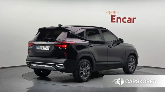 Kia Seltos id 4395798 из Кореи 12