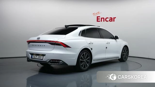 Hyundai The New Grandeur IG id 3904296 из Кореи 12