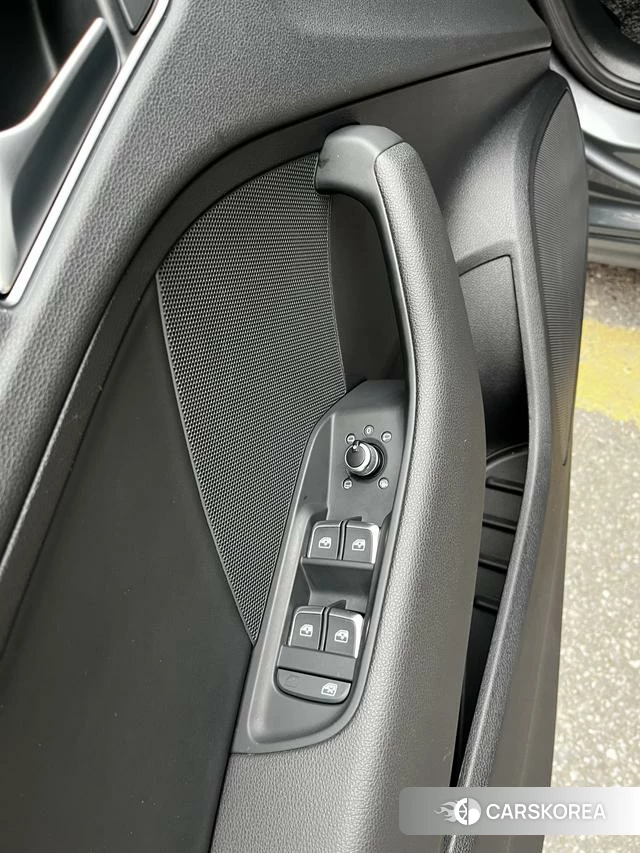 Audi A3 id 4205655 из Китая 12