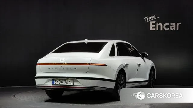 Hyundai Grandeur Hybrid (GN7) id 3431443 из Кореи 12