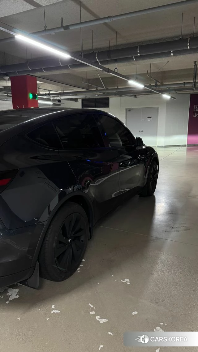 Tesla Model Y 2025 Серый из Кореи, фото 6