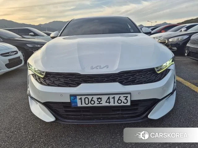 Kia K5 3rd generation 2023 Белый из Кореи, фото 4