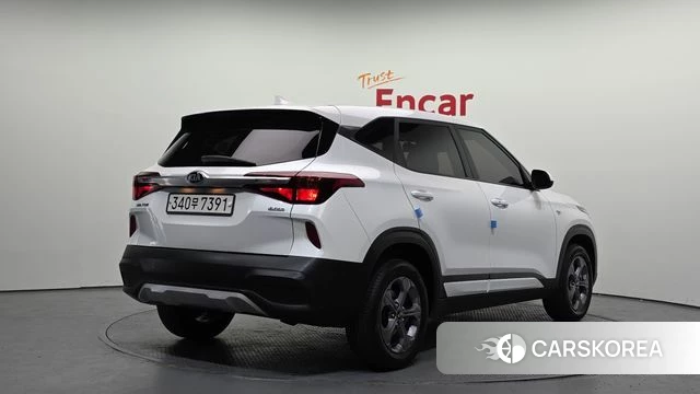 Kia Seltos id 3941758 из Кореи 12