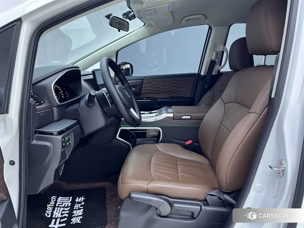 Honda Odyssey id 4599687 из Китая 12