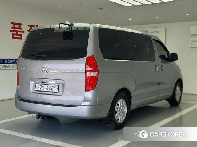 Hyundai The New Grand Starex id 3829439 из Кореи 12