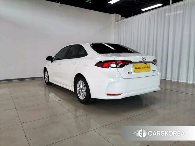 Toyota Corolla id 4235917 из Китая 12