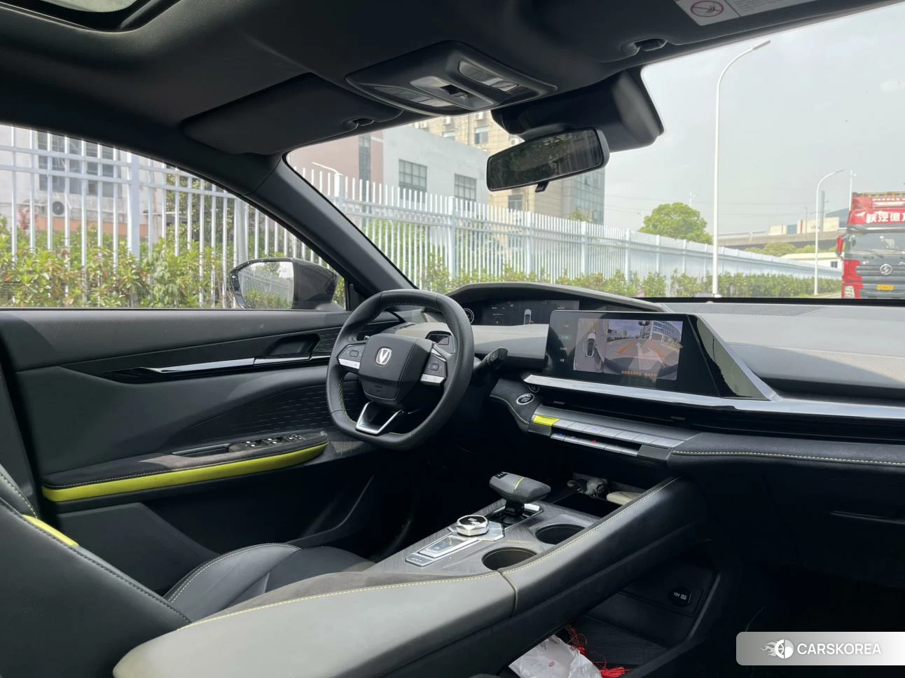 Chang'an UNI-V 2022 Темно-серый из Китая, фото 3