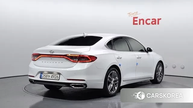 Hyundai Grandeur IG id 3336433 из Кореи 12