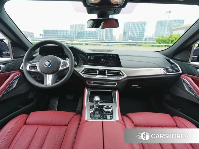 BMW X6 2021 Черный из Китая, фото 2