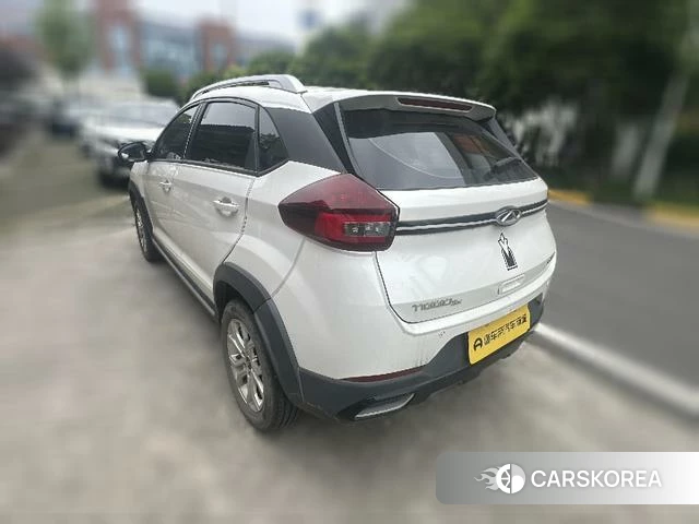 Chery Tiggo 3x 2022 Белый из Китая, фото 2