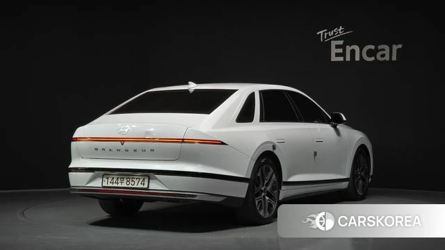 Hyundai Grandeur Hybrid (GN7) id 3953464 из Кореи 12