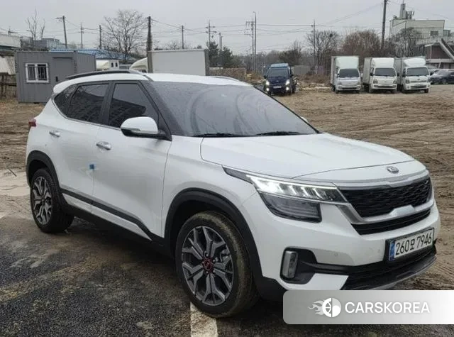 Kia Seltos 2021 Белый из Кореи, фото 6