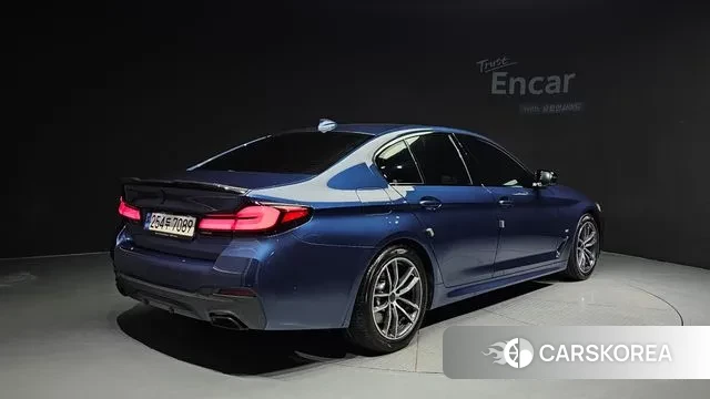 BMW 5 Series (G30) id 3028252 из Кореи 12