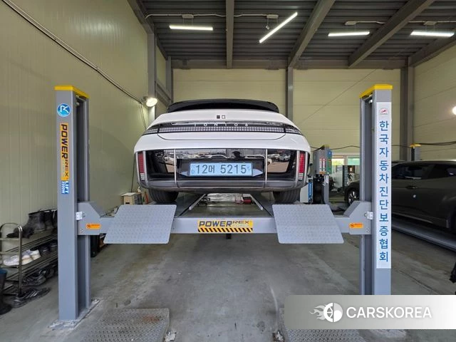 Hyundai Ionic 6 2023 Белый из Кореи, фото 2