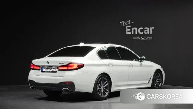 BMW 5 Series (G30) id 3389107 из Кореи 12