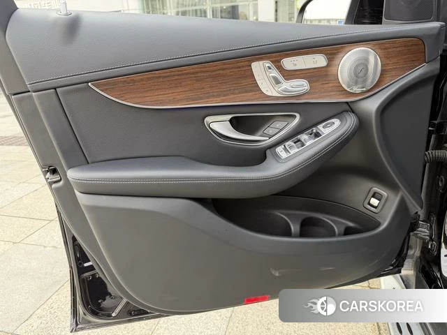 Mercedes-Benz GLC id 4289992 из Китая 12