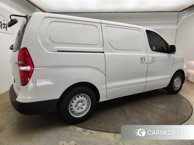 Hyundai The New Grand Starex id 3017640 из Кореи 12