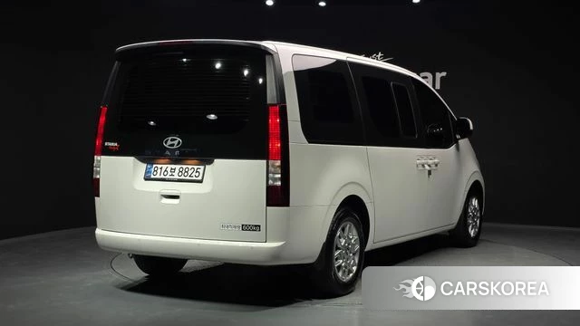 Hyundai Staria id 4242921 из Кореи 12