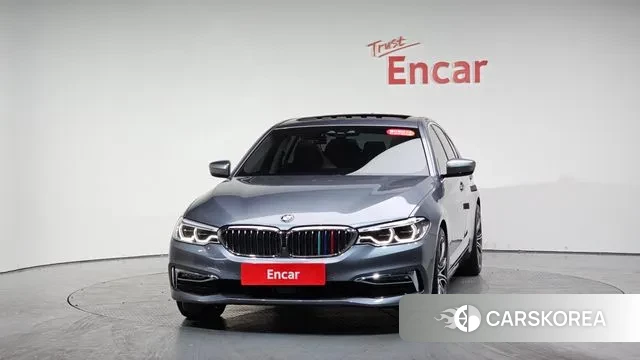 BMW 5 Series (G30) id 3531268 из Кореи 12