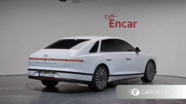 Hyundai Grandeur Hybrid (GN7) id 3523563 из Кореи 12