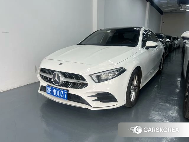 Mercedes-Benz Class A 2021 Белый из Китая, фото 6