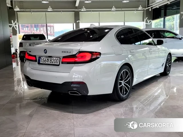 BMW 5 Series (G30) id 2915243 из Кореи 12