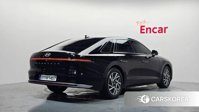 Hyundai Grandeur (GN7) id 4571931 из Кореи 12
