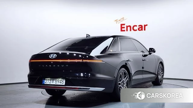 Hyundai Grandeur (GN7) id 3806021 из Кореи 12