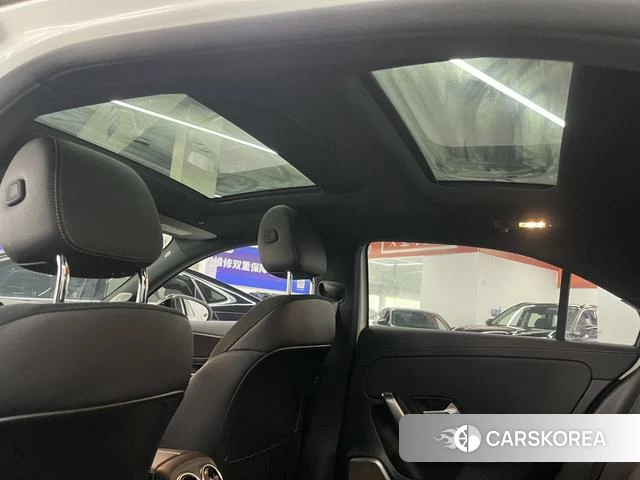 Mercedes-Benz Class A 2021 Белый из Китая, фото 3