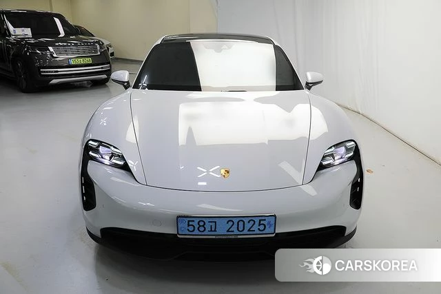 Porsche Taycan id 4388131 из Кореи 12