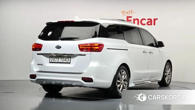 Kia The New Carnival id 4785462 из Кореи 12