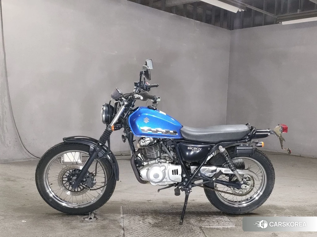 Проданный Suzuki GRASS TRACKER BIG BOY 250 2010 из Японии