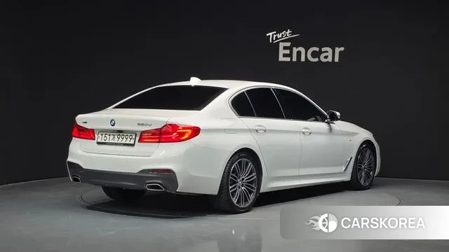 BMW 5 Series (G30) id 3044785 из Кореи 12