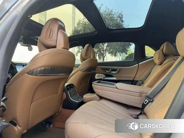 Mercedes-Benz E-class id 3920156 из Китая 3