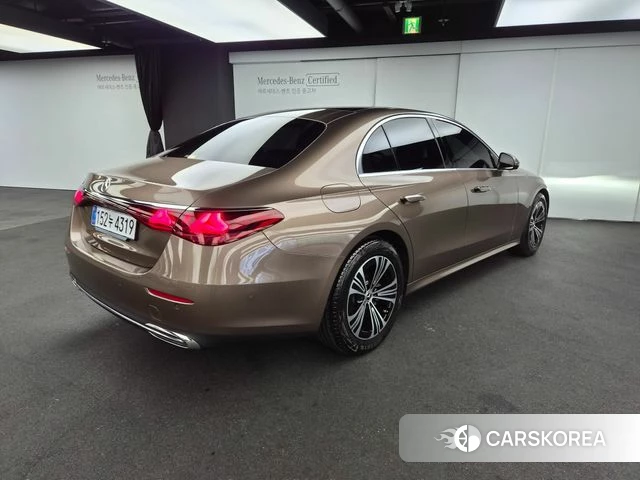 Mercedes-Benz E-Class W214 id 4432380 из Кореи 11